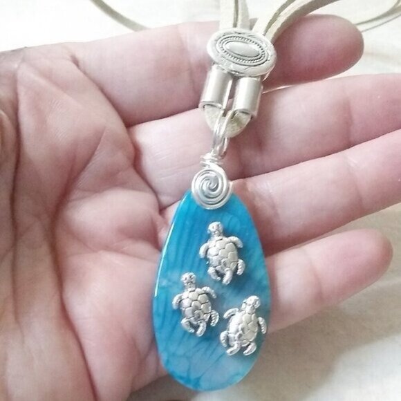 Sexy Beach Sea Turtle Agate + Faux Leather Necklace - 24" ~ Beachy Ocean Boho - Picture 4 of 11